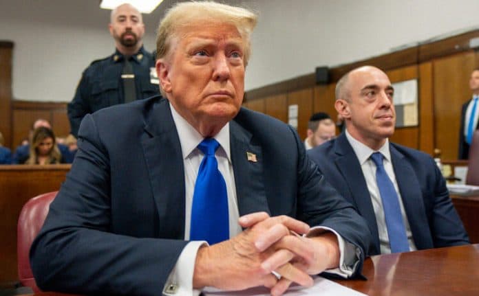 trump_siap_dipenjara_jika_bersalah_di_kasus_uang_tutup_mulut