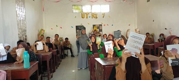 tugas_dan_tanggung_jawab_guru_penggerak_ciptakan_kolaborasi_dengan_siswa