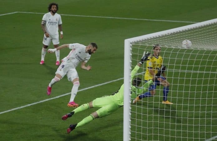 tumpas_cadiz_3_gol_tanpa_balas_madrid_kudeta_atletico_di_puncak