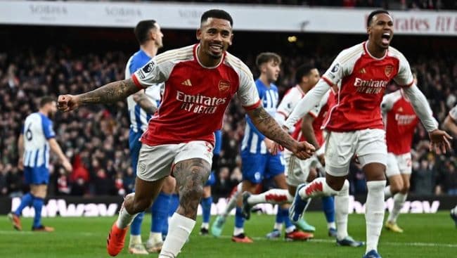 tuntaskan_perlawanan_brighton_2_0_arsenal_puncaki_liga_inggris