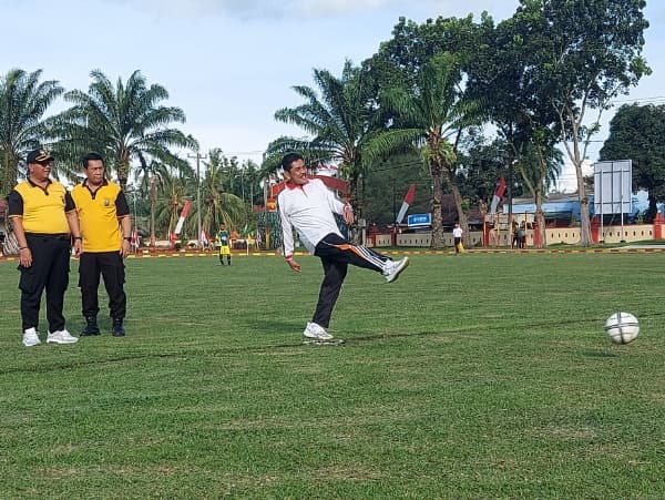 turnamen_sepak_bola_antar_pelajar_smp_se_kota_tebing_tinggi_resmi_dimulai