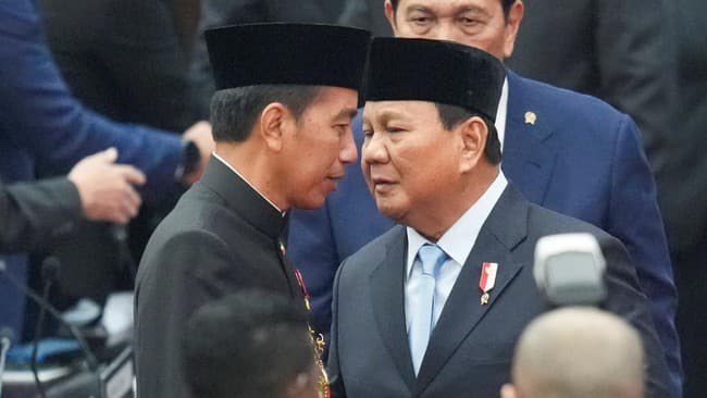 turuti_permitaan_prabowo_jokowi_ganti_kepala_bin
