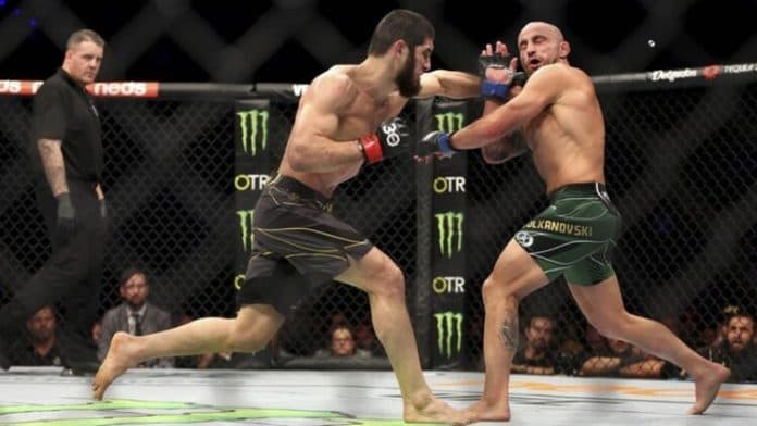 ufc_294_pekan_depan_ada_2_duel_panas_tersaji