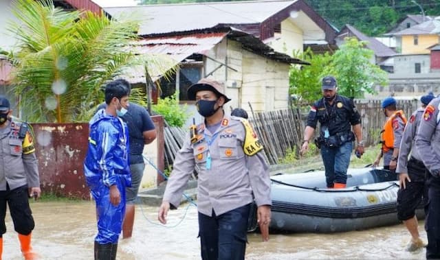 untuk_ke_tujuh_kali_kompleks_asrama_polisi_ini_dilanda_banjir