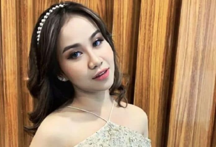 upacara_bendera_ditertawai_mayang_lucyana_undang_amarah_netizen