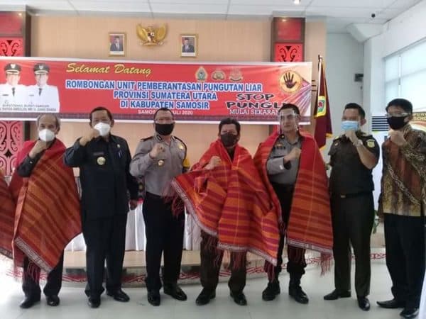 upp_saber_pungli_provinsi_sumut_pantau_kesiapan_samosir_bebas_pungli