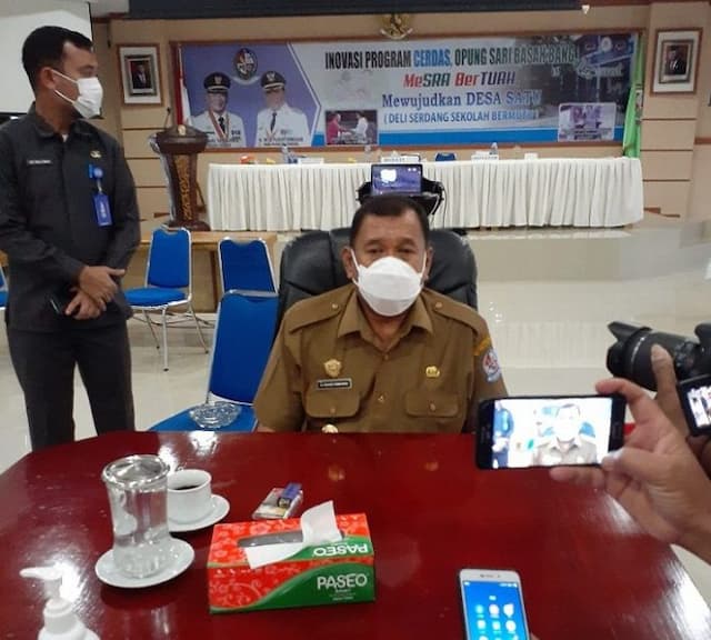 usai_bertemu_rektor_usu_bupati_deliserdang_lakukan_swab