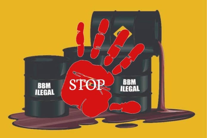 usai_digerebek_gudang_bbm_ilegal_di_pantai_labu_beroperasi_kembali