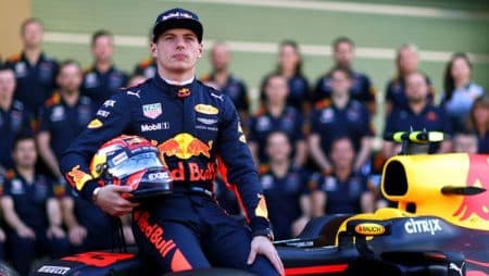 verstappen_berpeluang_kunci_gelar_juara_f1_di_jeddah