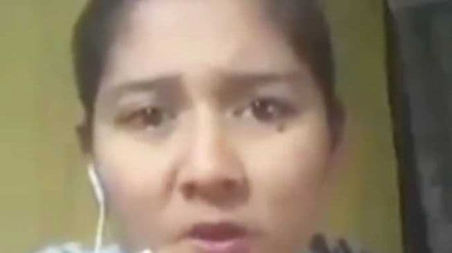 viral_buang_almamater_kalian_berhenti_jadi_dokter