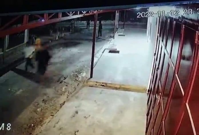 viral_di_medsos_sekelompok_remaja_di_kisaran_lempari_batu_ke_pengendara