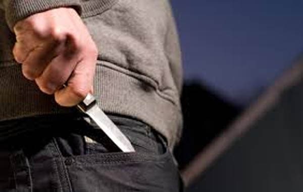 viral_dua_pria_terlibat_duel_maut_di_temanggung_disaksikan_istri