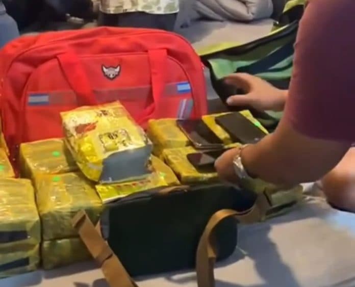 viral_polisi_gerebek_apartemen_di_medan_yang_dijadikan_gudang_narkoba