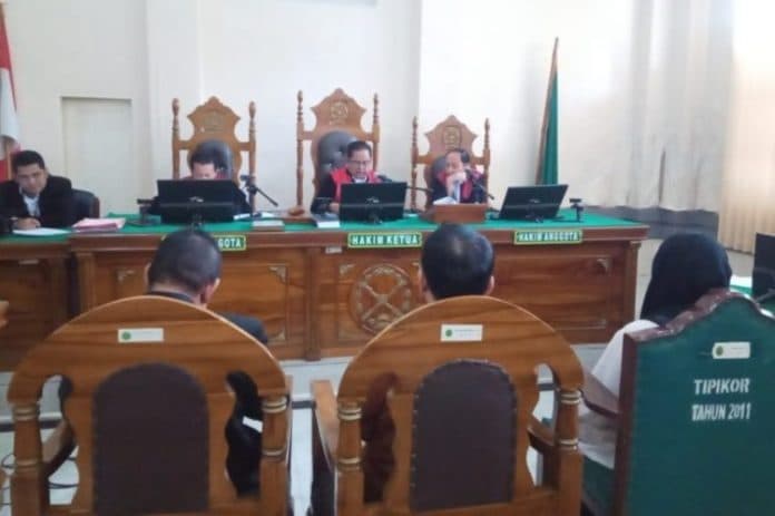 vonis_45_tahun_diperkuat_eks_kepala_pusbangnis_uinsu_belum_bersikap