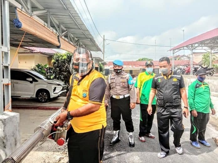 wabah_dbd_kian_mengancam_mapolres_batu_bara_rutin_difogging