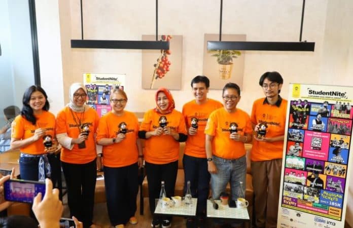 wadah_kreativitas_seni_mahasiswa_fisip_ui_gelar_student_nite_festival_2024