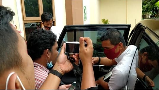 wali_kota_hefriansyah_hadir_di_sidang_gugatan_warga_terkait_penanganan_covid