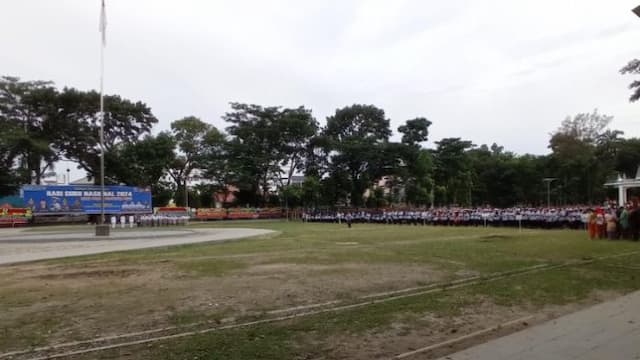 wali_kota_pematangsiantar_guru_yang_hebat_menentukan_kualitas