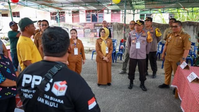wali_kota_susanti_dan_forkopimda_tinjau_kesiapan_tps_di_pematangsiantar