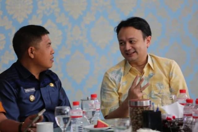 wamendag_terima_proposal_pasar_tarutung_pasca_kebakaran