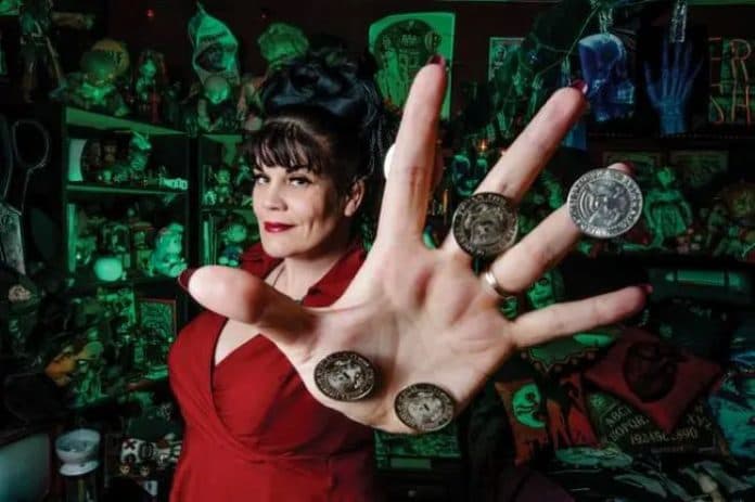 wanita_cyborg_pertama_di_dunia_akhirnya_diperkenalkan