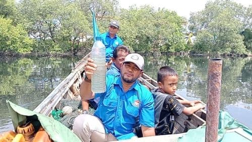 warga_bagan_deli_minta_dlhk_sumut_cek_kondisi_air_di_paluh_perta