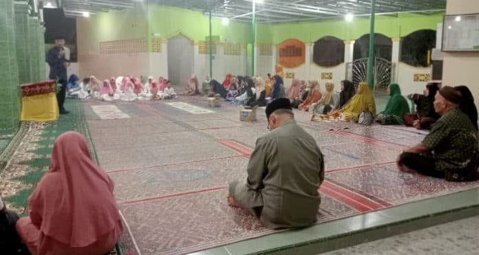 warga_bsp_lubuk_pakam_gelar_peringatan_isra_mikraj_mewujudkan_persatuan_dan_toleransi