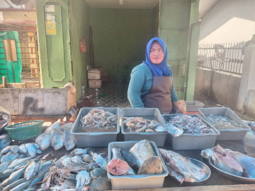 warga_lubuk_pakam_keluhkan_mahalnya_harga_ikan_laut