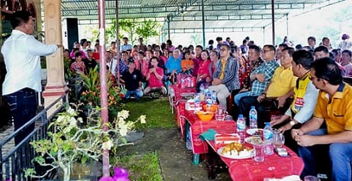 warga_nagori_bayu_bagasan_dan_nipar_hataran_minta_pemkab_simalungun_beri_perhatian