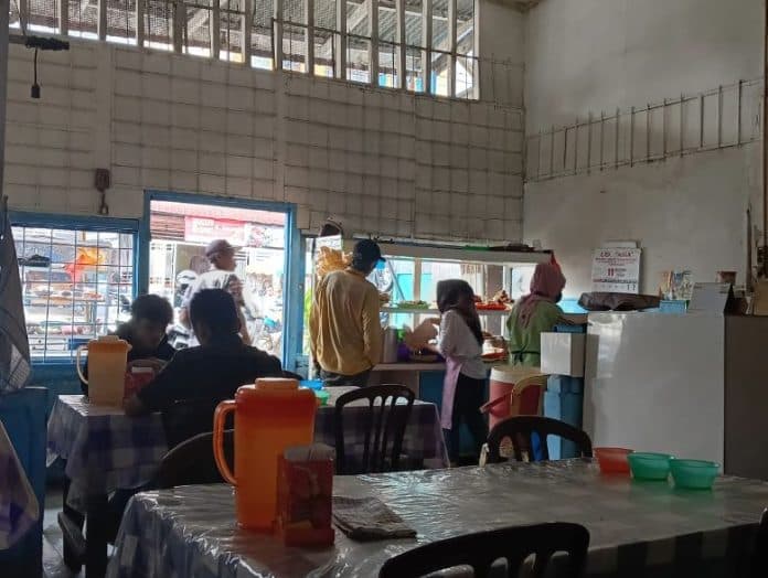 warung_setia_di_pematangsiantar_bertahan_di_tengah_persaingan_modern
