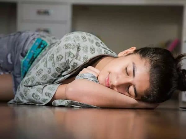 waspada_anak_remaja_yang_bangun_siang_berisiko_asma_dan_penyakit_alergi_lain