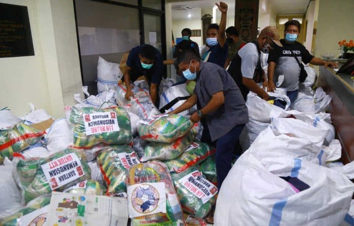world_giving_index_indonesia_negara_paling_dermawan_di_dunia