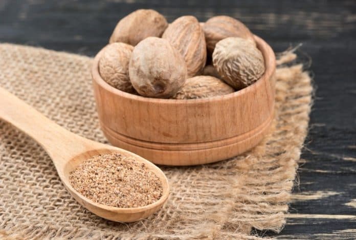 wow_ini_khasiat_minyak_pala_antiaging_antioksidan