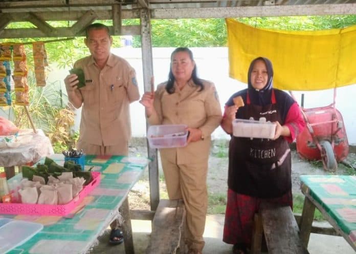 ciptakan_jajanan_bergizi_smpn_4_medang_deras_dirikan_kantin_sehat