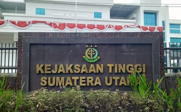 kejatisu_masih_tunggu_pelimpahan_tahap_ii_lima_tersangka_kasus_suap_pppk_langkat