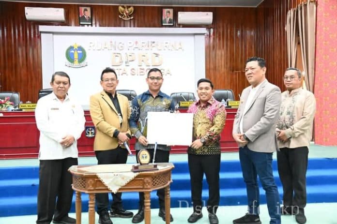 paripurna_dprd_sibolga_tetapkan_paslon_wali_kota_dan_wakil_wali_kota_terpilih