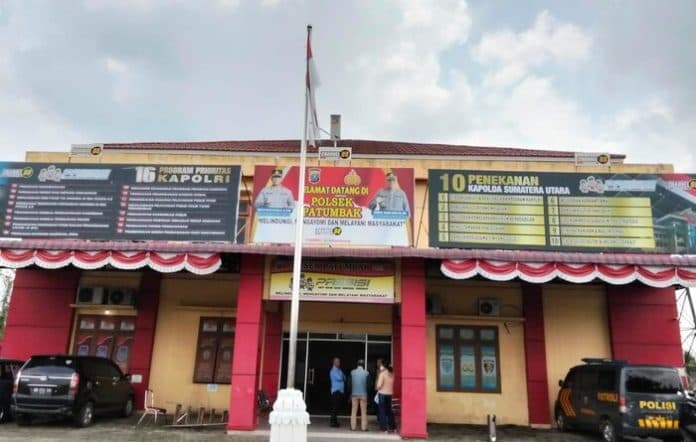 polsek_patumbak_kembali_tangkap_2_pembegal_lansia_kini_buru_pelaku_lain