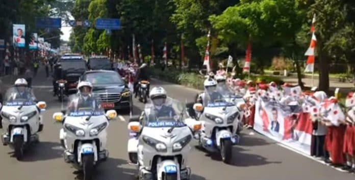 unik_shigeru_ishiba_minta_5_banner_selamat_datang_jadi_oleh_oleh_ke_jepang