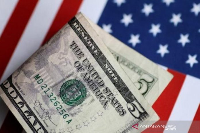 Dolar mata uang Amerika Serikat. ANTARA/REUTERS/Thomas White/am.
