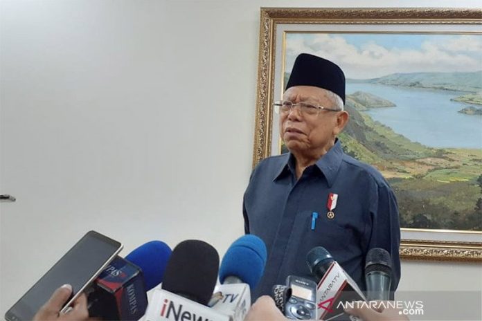 Wakil Presiden Ma’ruf Amin memberikan keterangan pers di Kantor Wapres Jakarta, Rabu (11/12/2019). (ANTARA/Fransiska Ninditya/aa.)