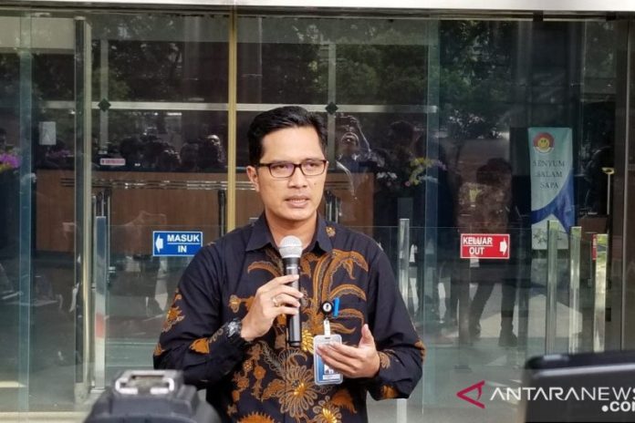 Febri Diansyah pamit sebagai juru bicara KPK, di Gedung KPK, Jakarta, Kamis (26/12/2019). (ANTARA)