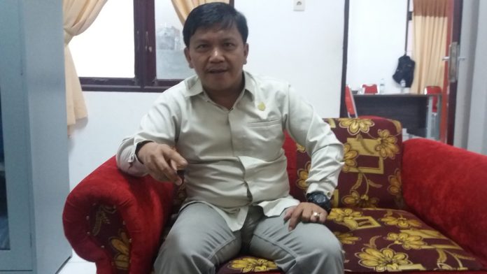 Anggota DPRD Samosir Komisi I, Saur Tua Silalahi, ST. (f:ist/mistar)