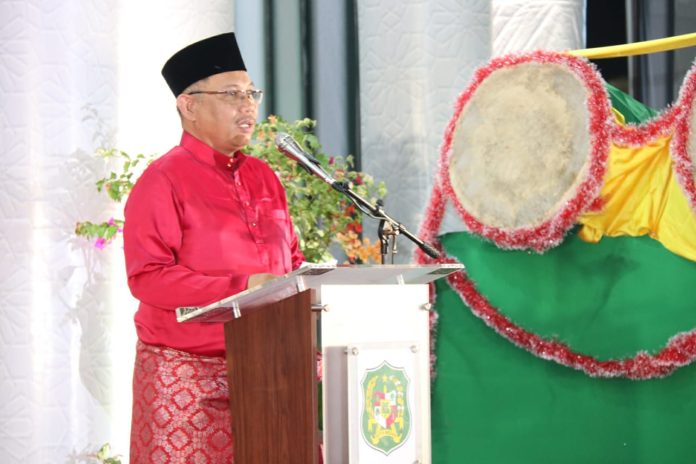 Plt Wali Kota Medan Ir H Akhyar Nasution MSi membuka MTQ ke-53 Tingkat Kota Medan. (f:ist/mistar)