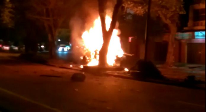Mobil Honda Freed yang terbakar hingga menewaskan pengemudinya.(f:mistar/ist)