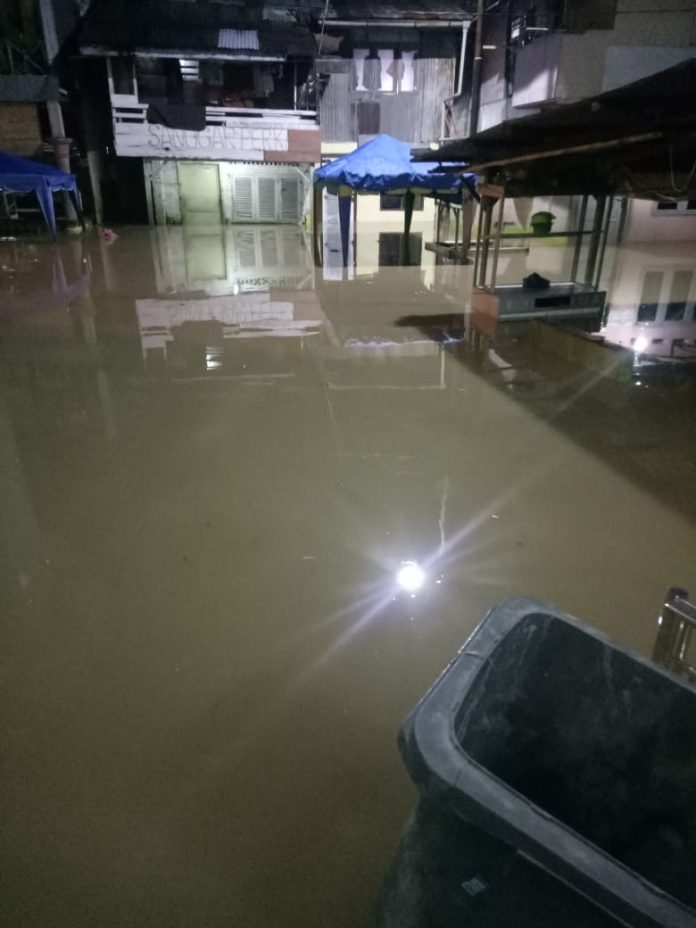 Medan Maimun dilanda banjir hari pertama Lebaran