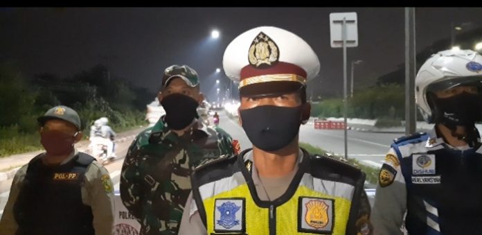 Cegah Konvoi, Polsek Patumbak Sekat Perbatasan Medan-Deli Serdang