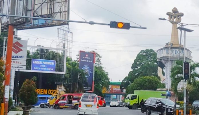 Polres Siantar Antisipasi Kecelakaan di Lokasi Traffic Light Rusak