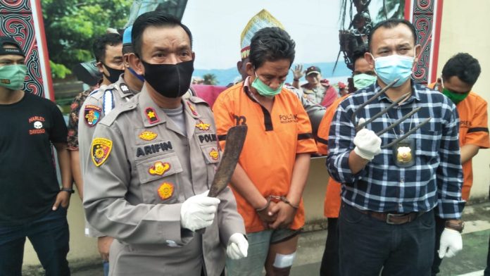 Ancam Petugas Polsek Medan Timur dengan Parang, Tersangka Narkoba Diberi 'Hadiah'