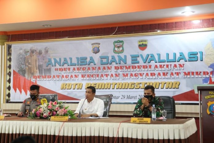 Wali Kota Siantar Bersama TNI-Polri Gelar Analisa dan Evaluasi Pelaksanaan PPKM Mikro