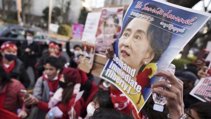 Setelah Kerusuhan Berdarah Pasca Kudeta, Pengunjuk Rasa Myanmar Kembali Turun ke Jalan